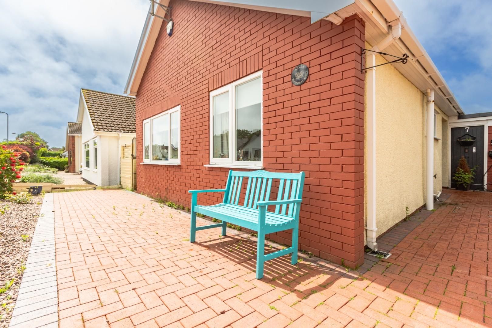 Whitestone Avenue, Bishopston, Murton, Swansea, SA3 3DA